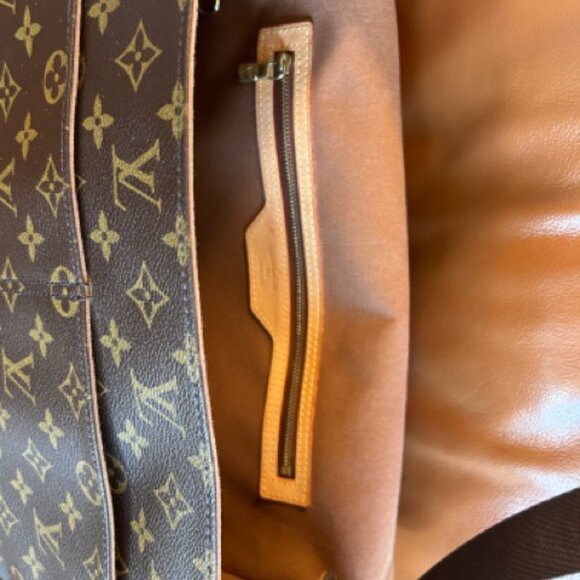 Louis Vuitton Abbesses Messenger Bag Monogram Canvas 2008 - Picture 5 of 11